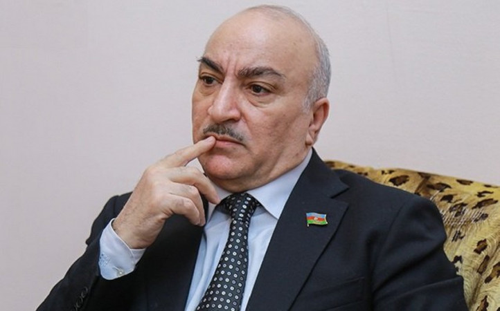Sabiq deputat LGBTQİ+ icmasını yenidən hədəfə alıb