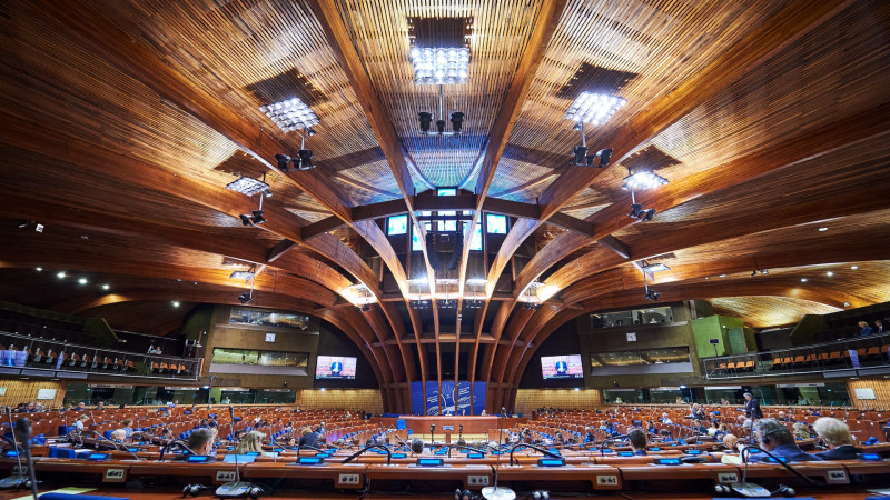 AŞPA konversiya praktikalarının qadağan olunmasına çağırıb