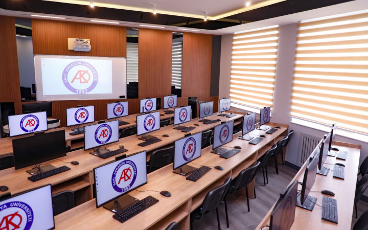 BAU “LGBTQ+” və “feminist dəyərlər” qeydlərini silib