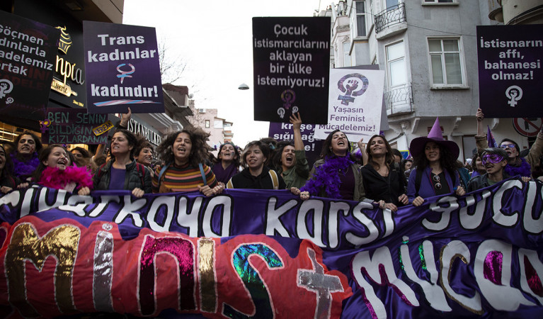 8 March Feminist Night March ban from Istanbul Governor's Office