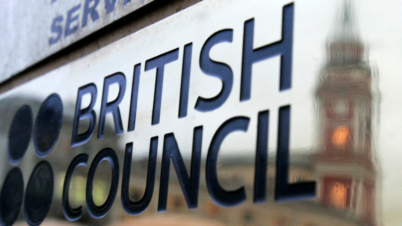 Rusiya müəllimləri, British Council və LGBTİ+ları hədəfə alıb