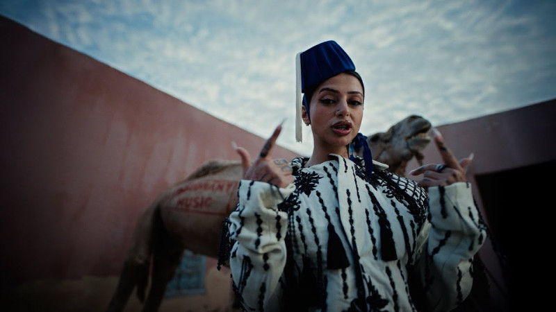 ALIZADE yeni “STOP SMOKING” mahnısını yayımlayıb