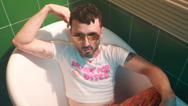 Türkiyəli müğənni Mabel Matiz məhkəmə qarşısında