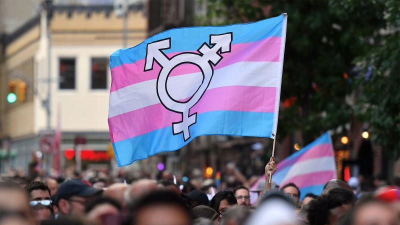 Hüquq müdafiəçisi: Trans həyatları təhlükədədir